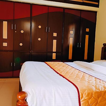 Sls Homestay - Luxury Ac Service Apartments 1Bhk, 2Bhk, 3Bhk - Direct Flyover To Alipiri Tirumala Gate - Walk To Ps4 Pure Veg Restaurants, Supermarkets - Near To National Highway & Padmavathi Amma Temple - Modular Kitchen, Living Room -Free Superfast ตีรูปาติ ภายนอก รูปภาพ