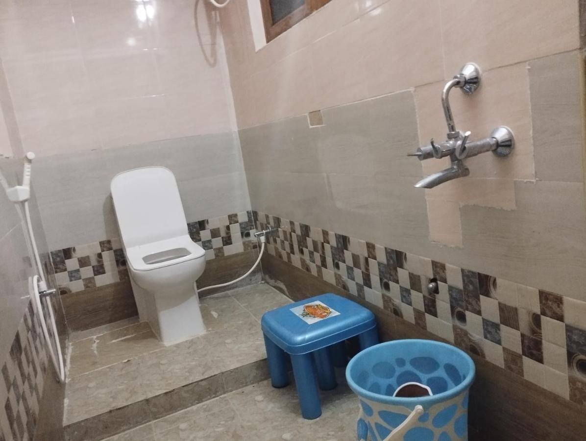 Sls Homestay - Luxury Ac Service Apartments 1Bhk, 2Bhk, 3Bhk - Direct Flyover To Alipiri Tirumala Gate - Walk To Ps4 Pure Veg Restaurants, Supermarkets - Near To National Highway & Padmavathi Amma Temple - Modular Kitchen, Living Room -Free Superfast ตีรูปาติ ภายนอก รูปภาพ
